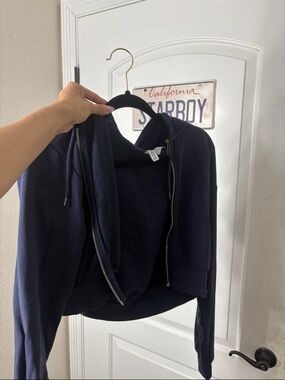 Cropped Zip-Up Hooded Sweatshirt